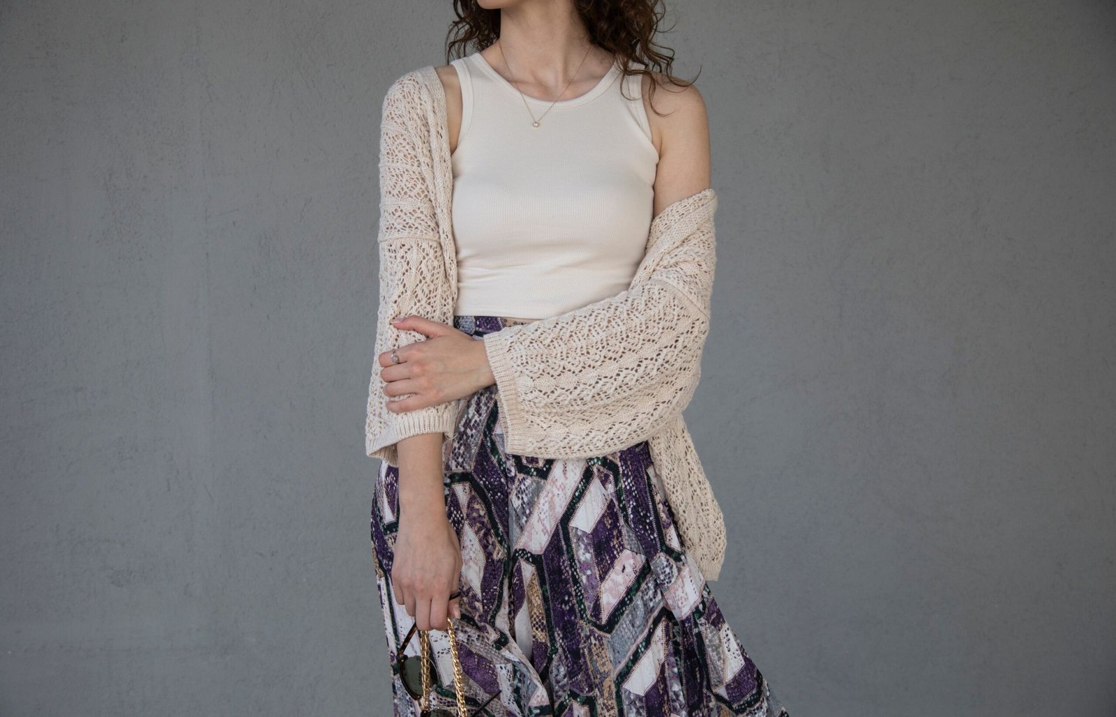 Look en maille douillet, jupe longue tendance rentrée 2026